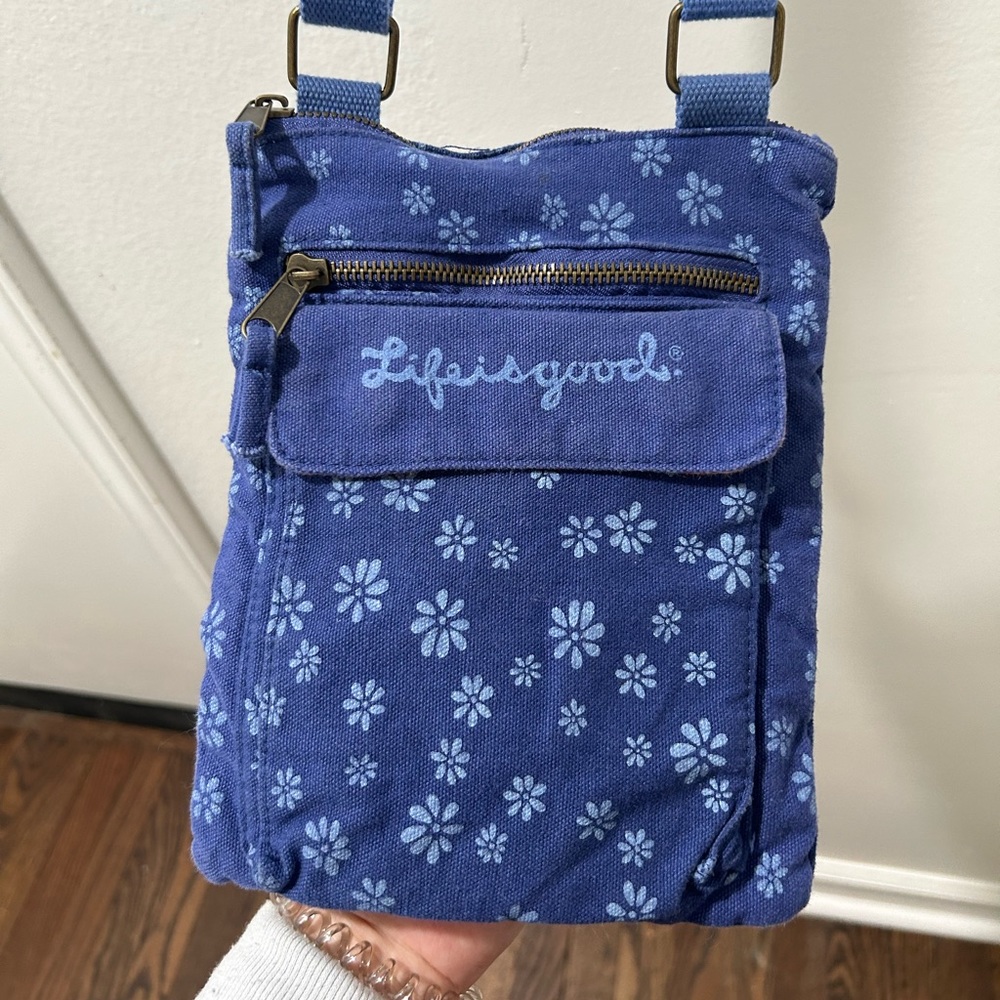 Life Is Good Purse